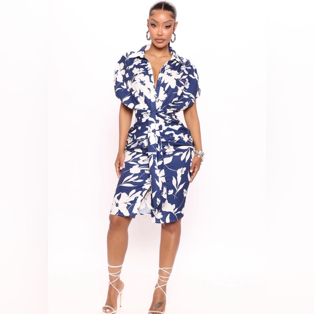 Fashion Nova: floral emotions shirt dress NWOT